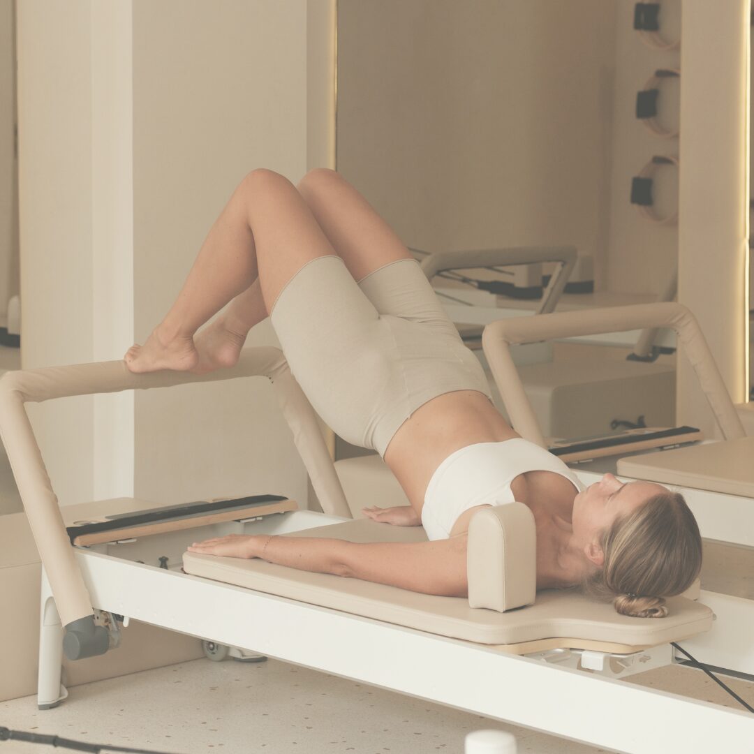 Pilates Reformer – 4 Clases – Black Sale